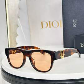 Picture of Dior Sunglasses _SKUfw77169272fw